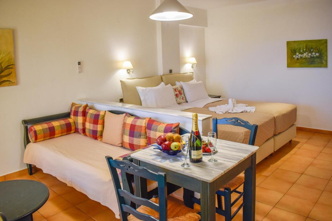 Hotel Dafni İskados Dış mekan fotoğraf