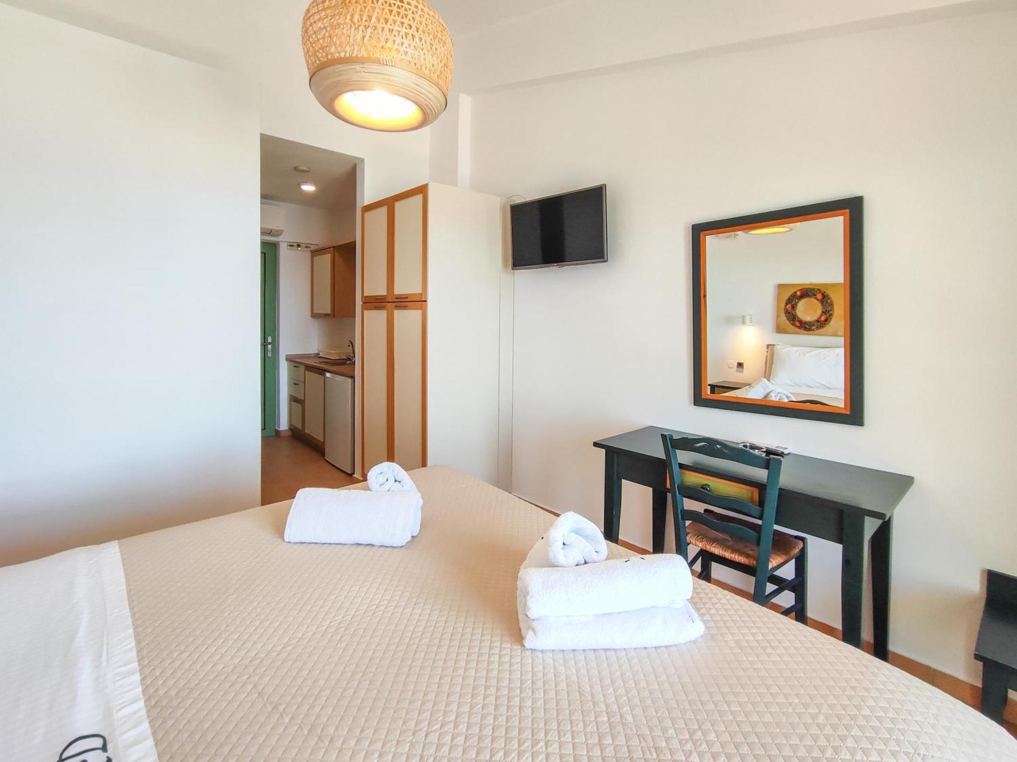 Hotel Dafni İskados Dış mekan fotoğraf